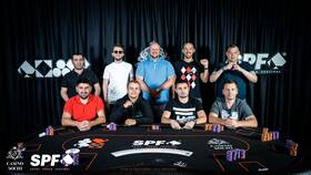 Как внести депозит в покер-руме PokerDom в Глория Джинс